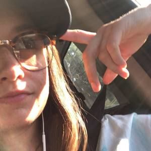 Meet your Posher, Fiona